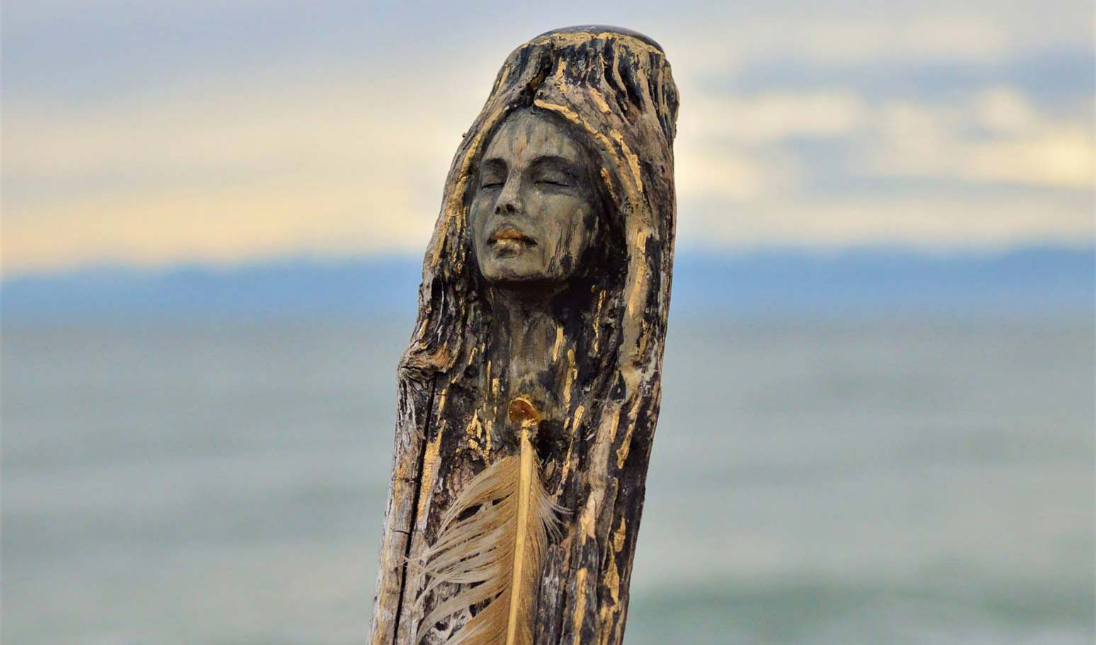 Magnificent Driftwood Sculptures Made from Discarded Wood